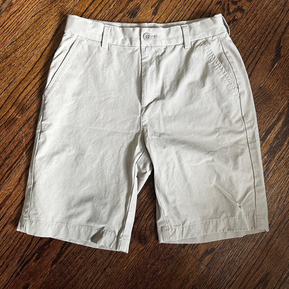 Boys Vineyard Vine shorts